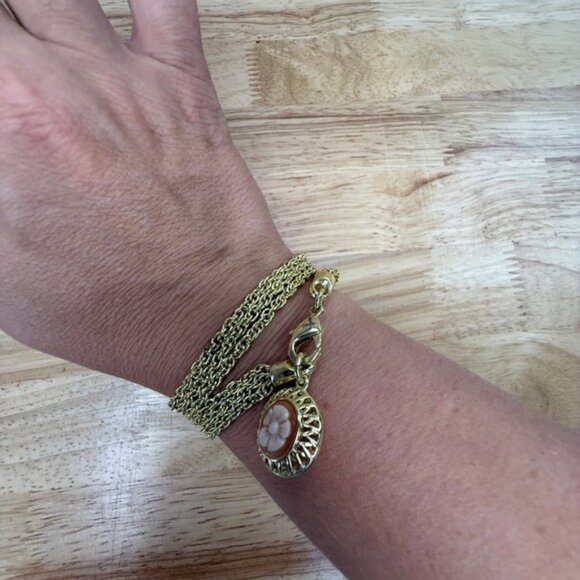 Vintage Amedeo Gold-Tone Multi-Strand Necklace With Reversible Cameo Pendant - Picture 14 of 15